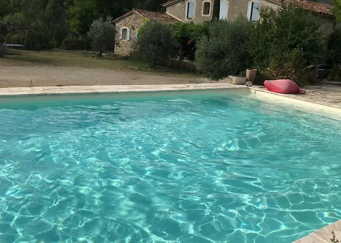 Mas Beauregard - Maison Avec Piscine Holiday home Dauphin